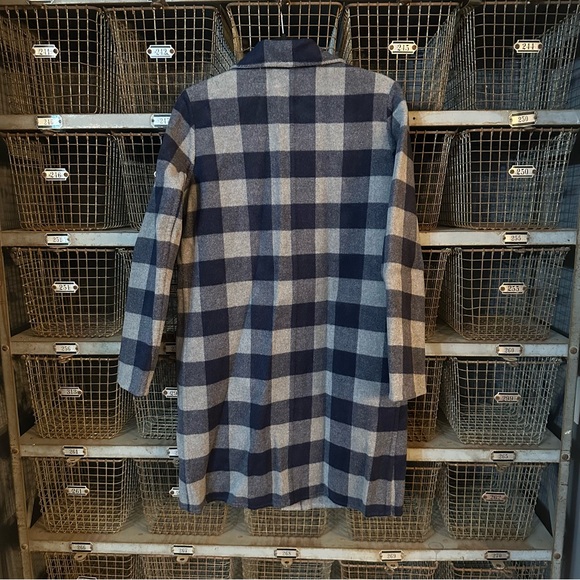 J. McLaughlin Reversible Wool Blend Plaid Coat Gray Blue Classic S 38138 - Picture 8 of 11